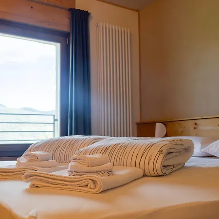 Le Spine Sulla Via Francigena Berceto