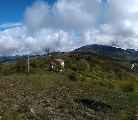 Le Spine Sulla Via Francigena فندق مبيت وإفطار 3*