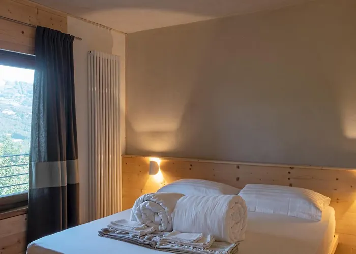 Le Spine Sulla Via Francigena 3*